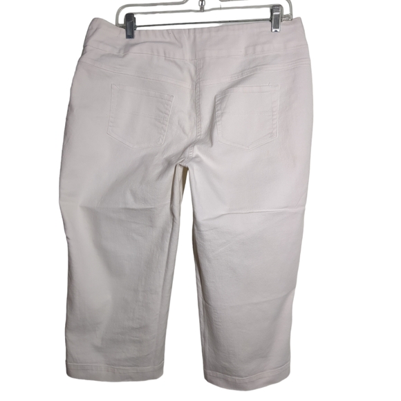 Carrol Reed White Pull up Stretch Capris Size 12 - Picture 4 of 9